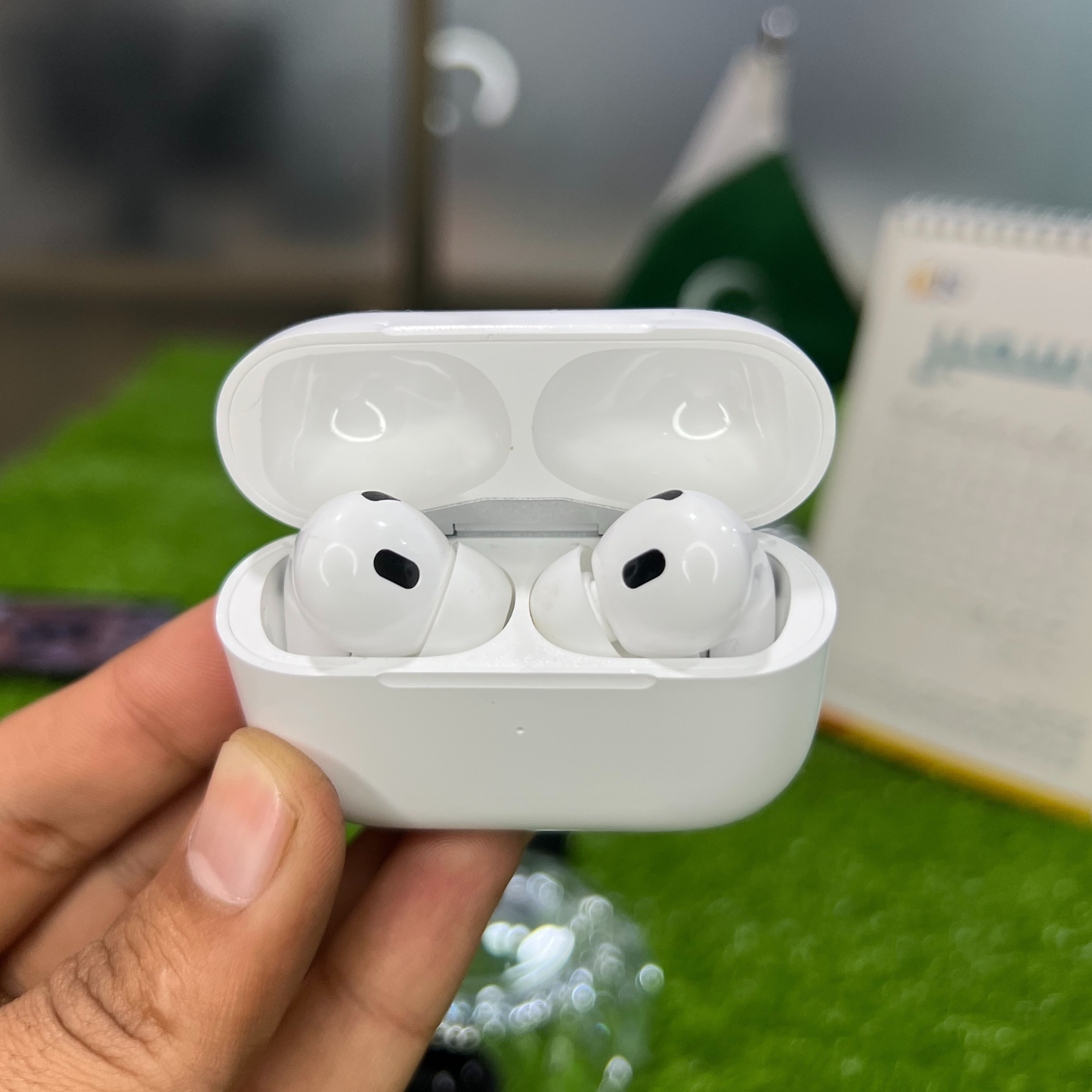 Earbuds Pro 2 Second Generation with Box